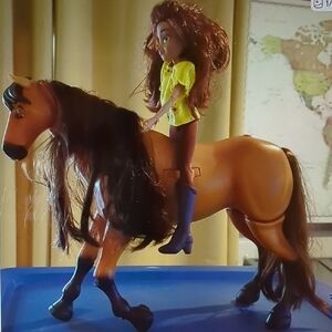 Delux Walking Spirit With Lucky